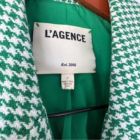 L’AGENCE Kenzie Double-Breasted Blazer in Grass Green - Picture 11 of 13